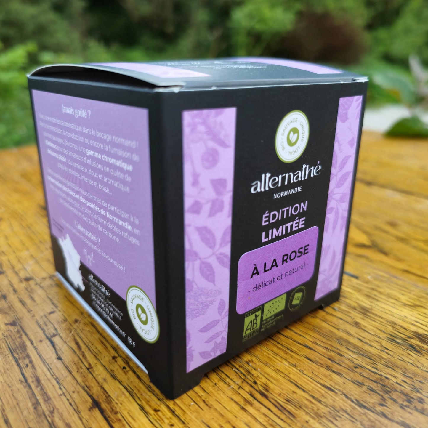 
                  
                    Nouveauté: A LA ROSE I délicat et naturel, l'alternative au thé aromatisé
                  
                